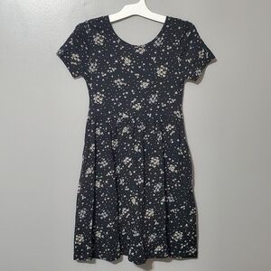 5/$25 Old Navy Black Floral Dress Girls Size L(10-12)